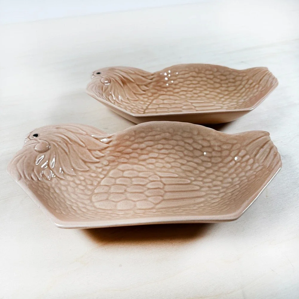 Set of 2 USA 245 Chicken‎ Hen Platter Bowl Plate Pottery McCoy Salmon Colored